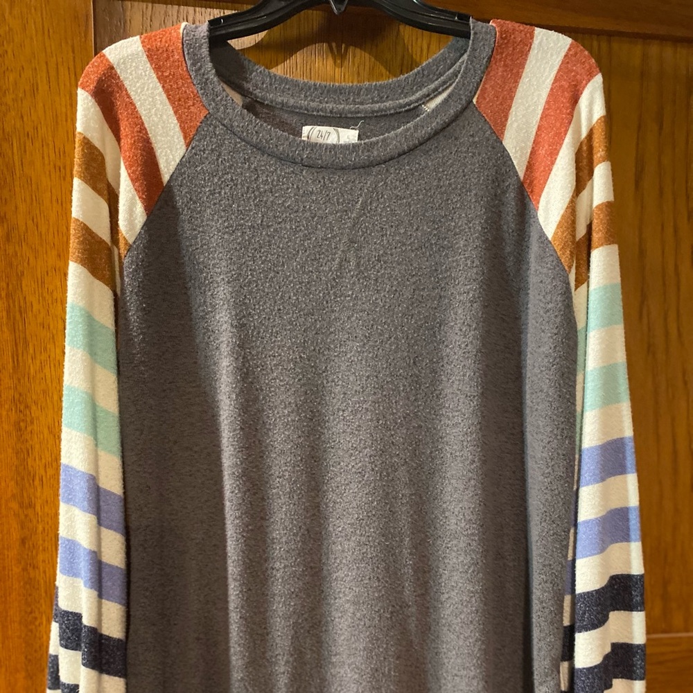 Maurices top